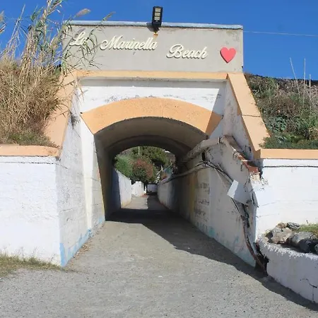 Il Borgo Della Marinella Vacanze 아망테