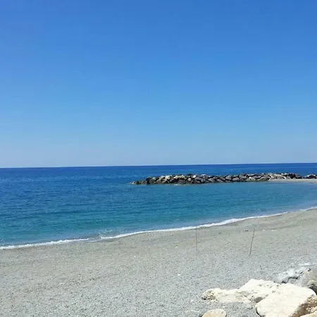 Il Borgo Della Marinella Vacanze 아망테