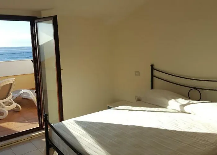 Apartamento Il Borgo Della Marinella Vacanze *